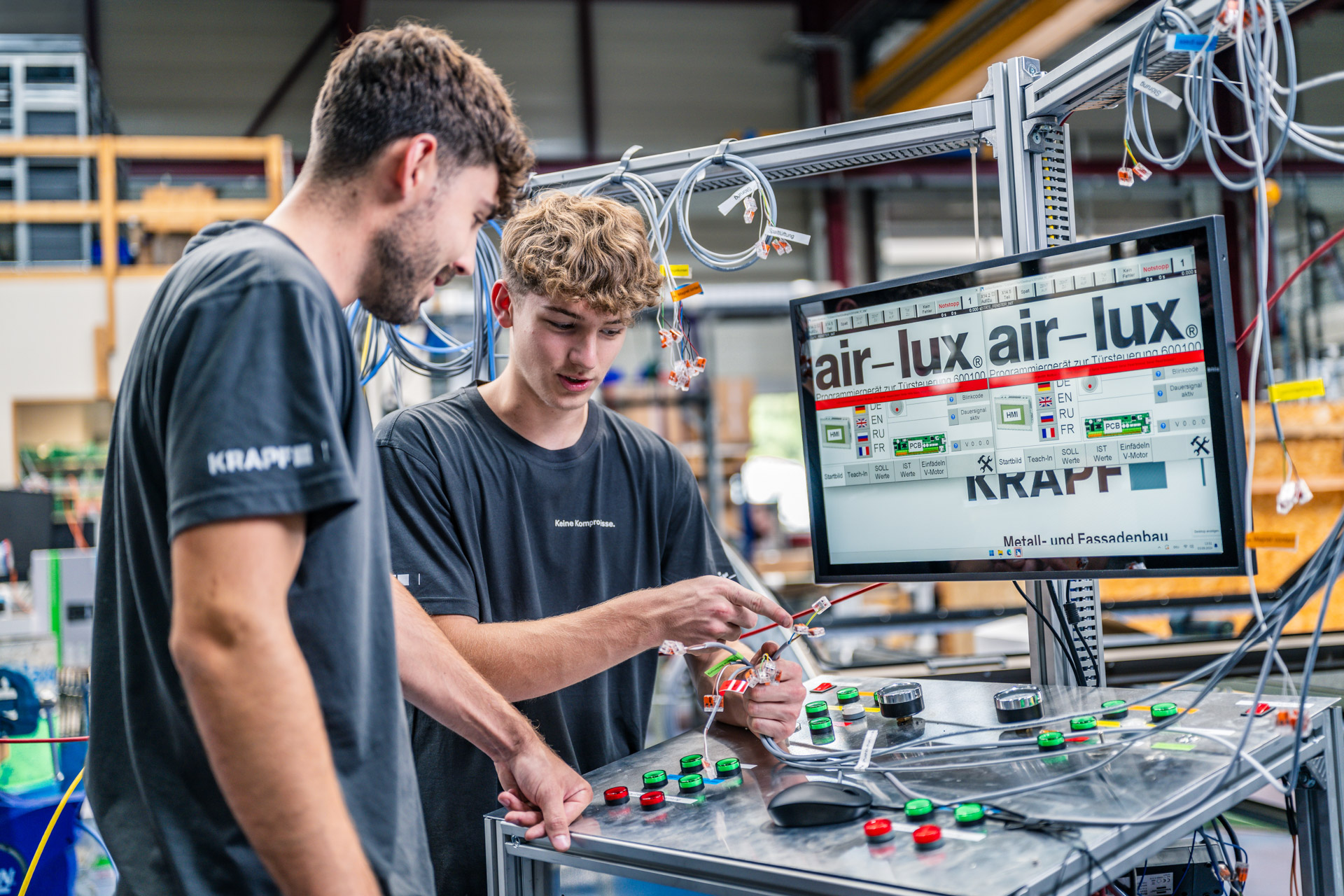 Air Lux Karriere Produktion Elektronik