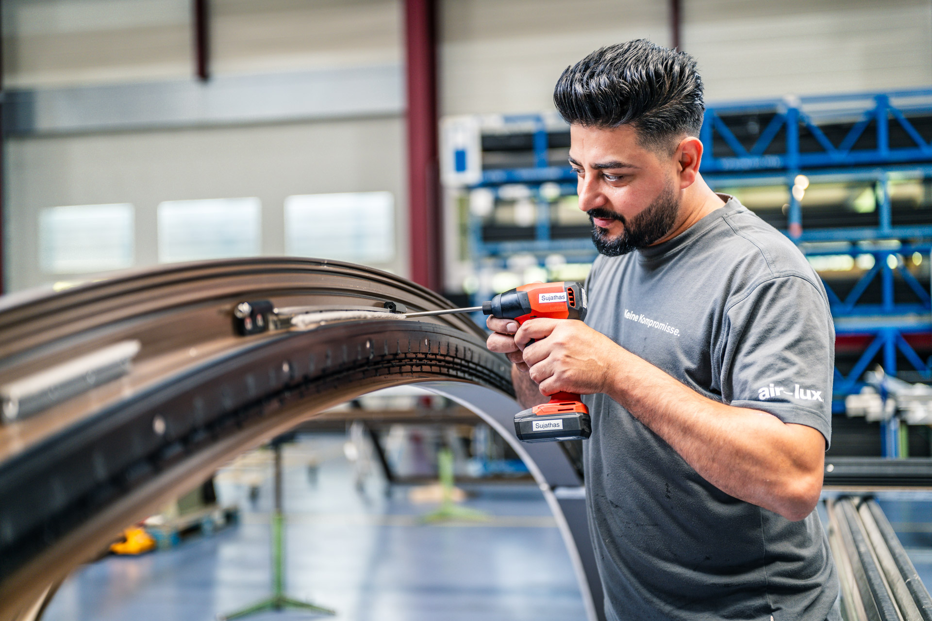 Air Lux Karriere Produktion Montagearbeit