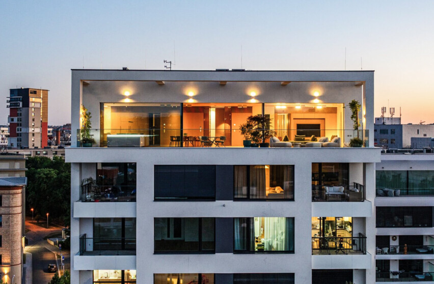 Air Lux Referenz Prague Marina Exterior View