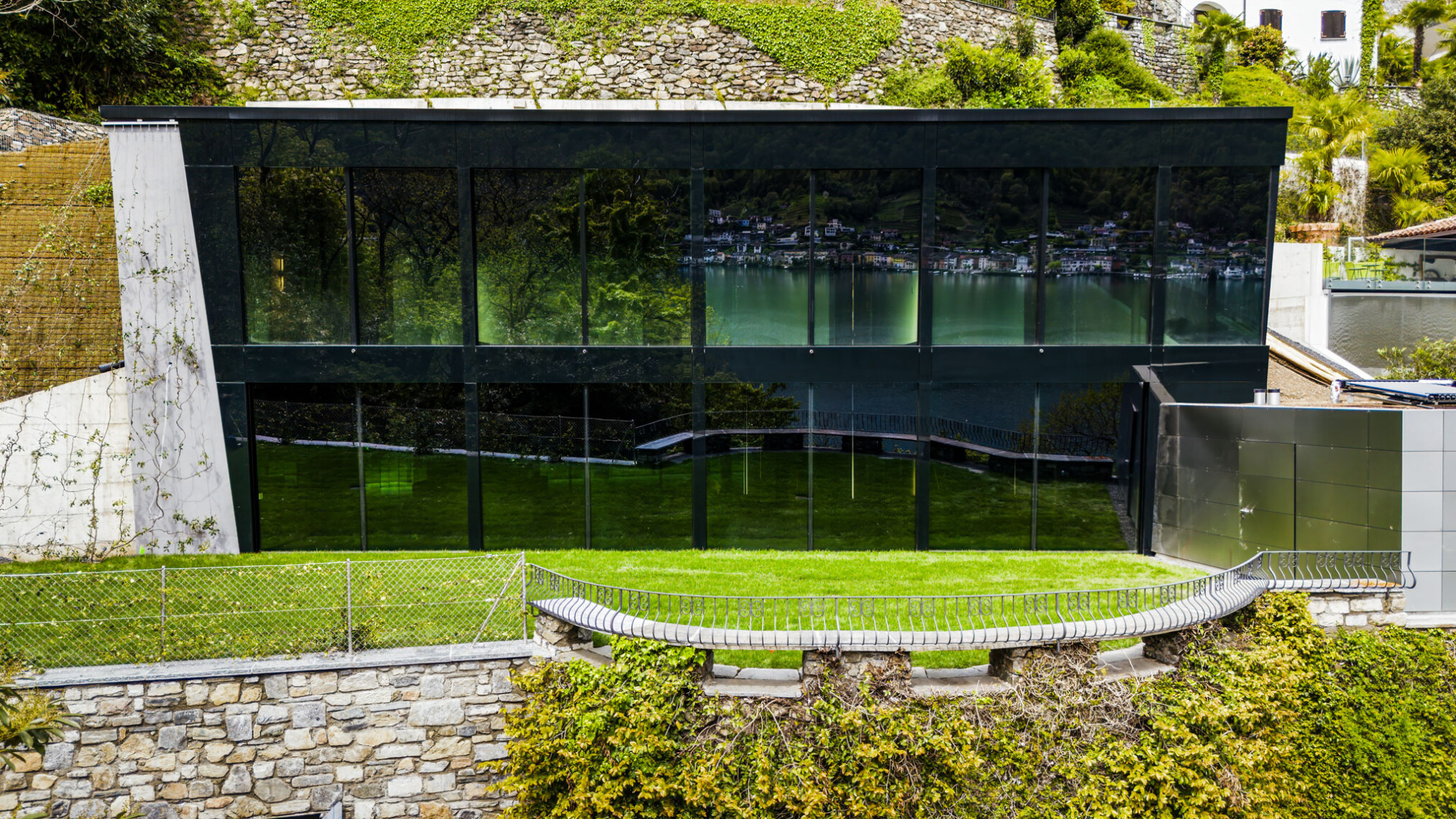 Air Lux Referenz Villa Im Tessin Front
