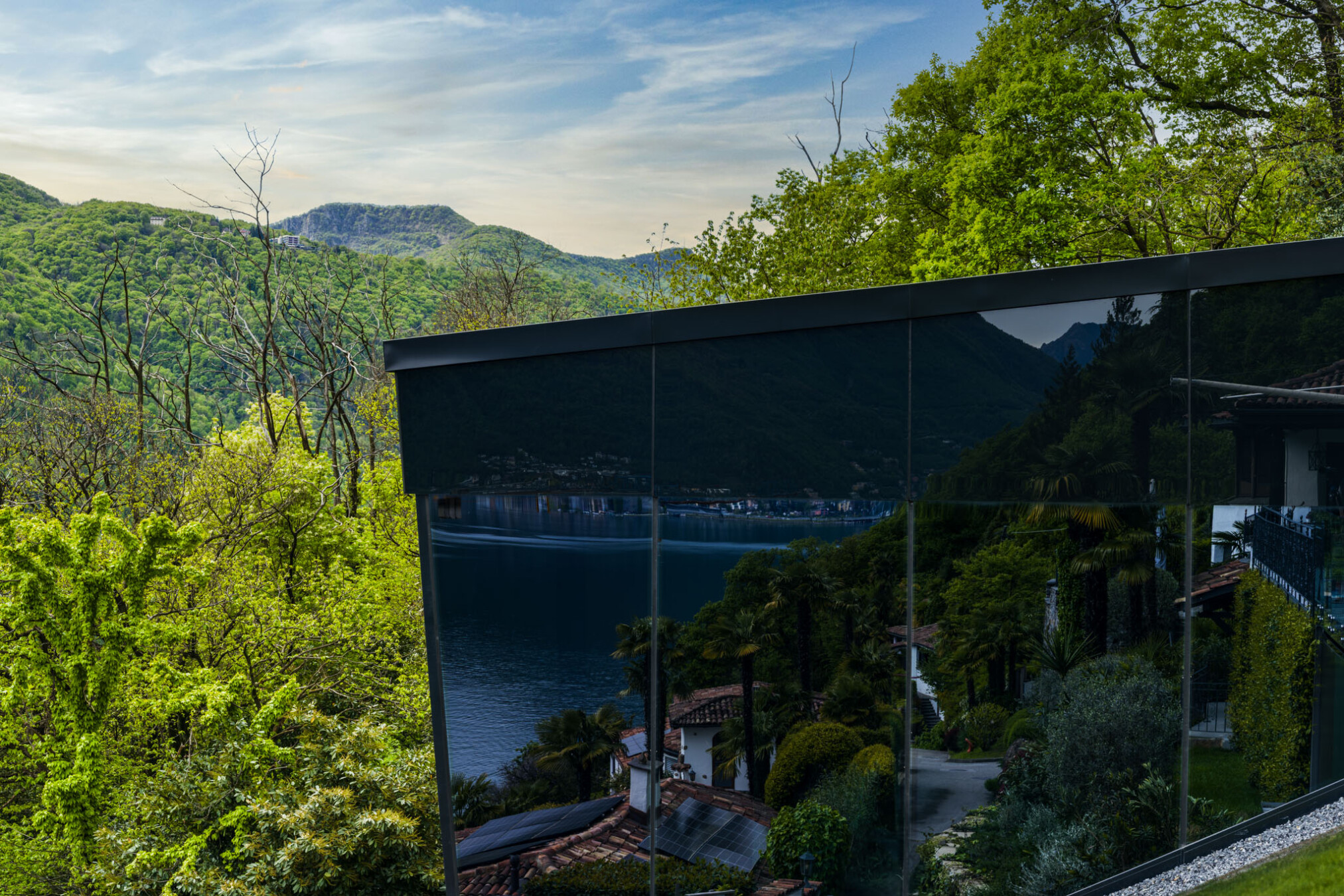 Air Lux Referenz Villa Im Tessin Seitenansicht