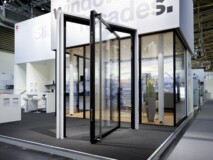 Blog Pivoting door – a fascinating solution for the entrance area Air Lux 2